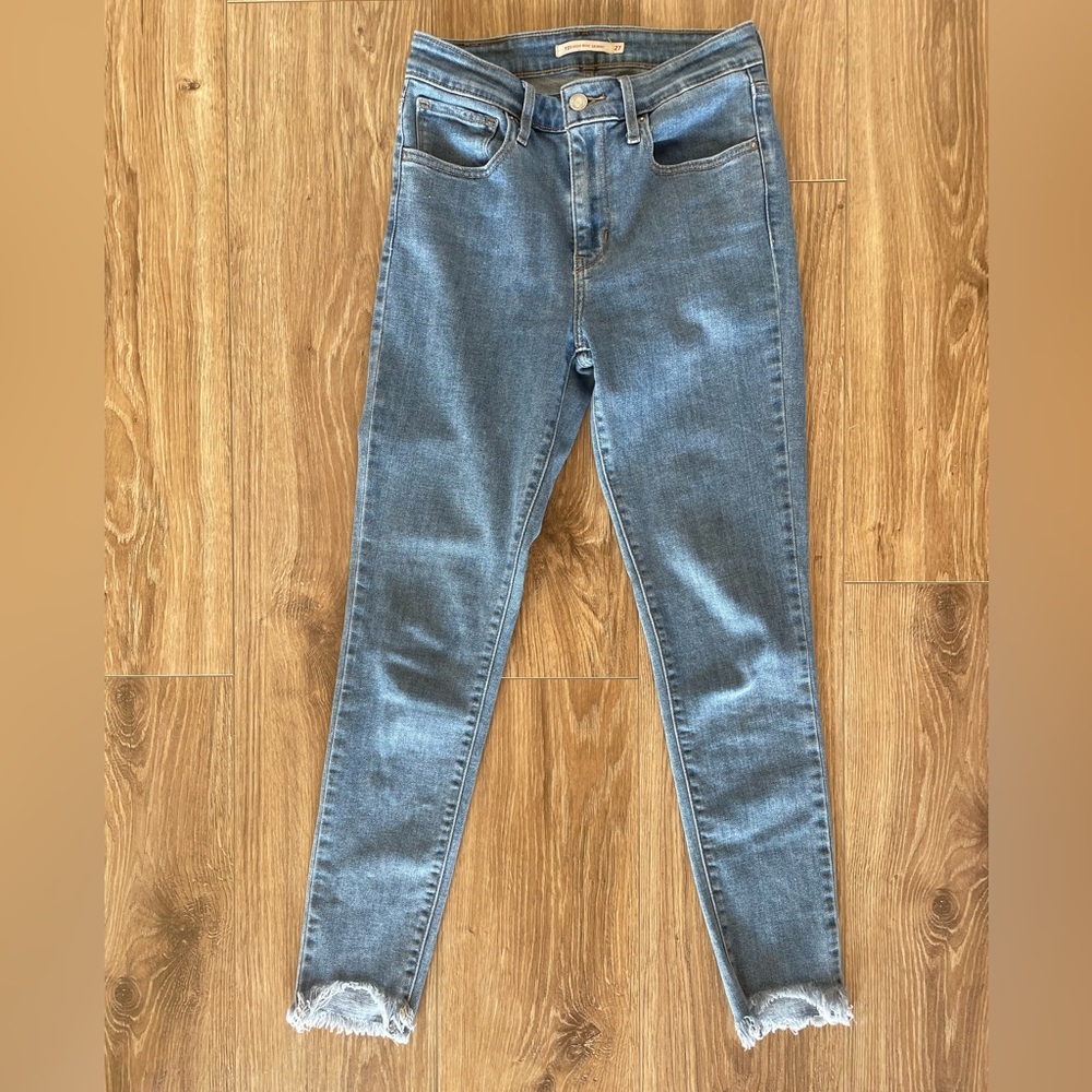 NWOT Levi's 721 High Rise Skinny